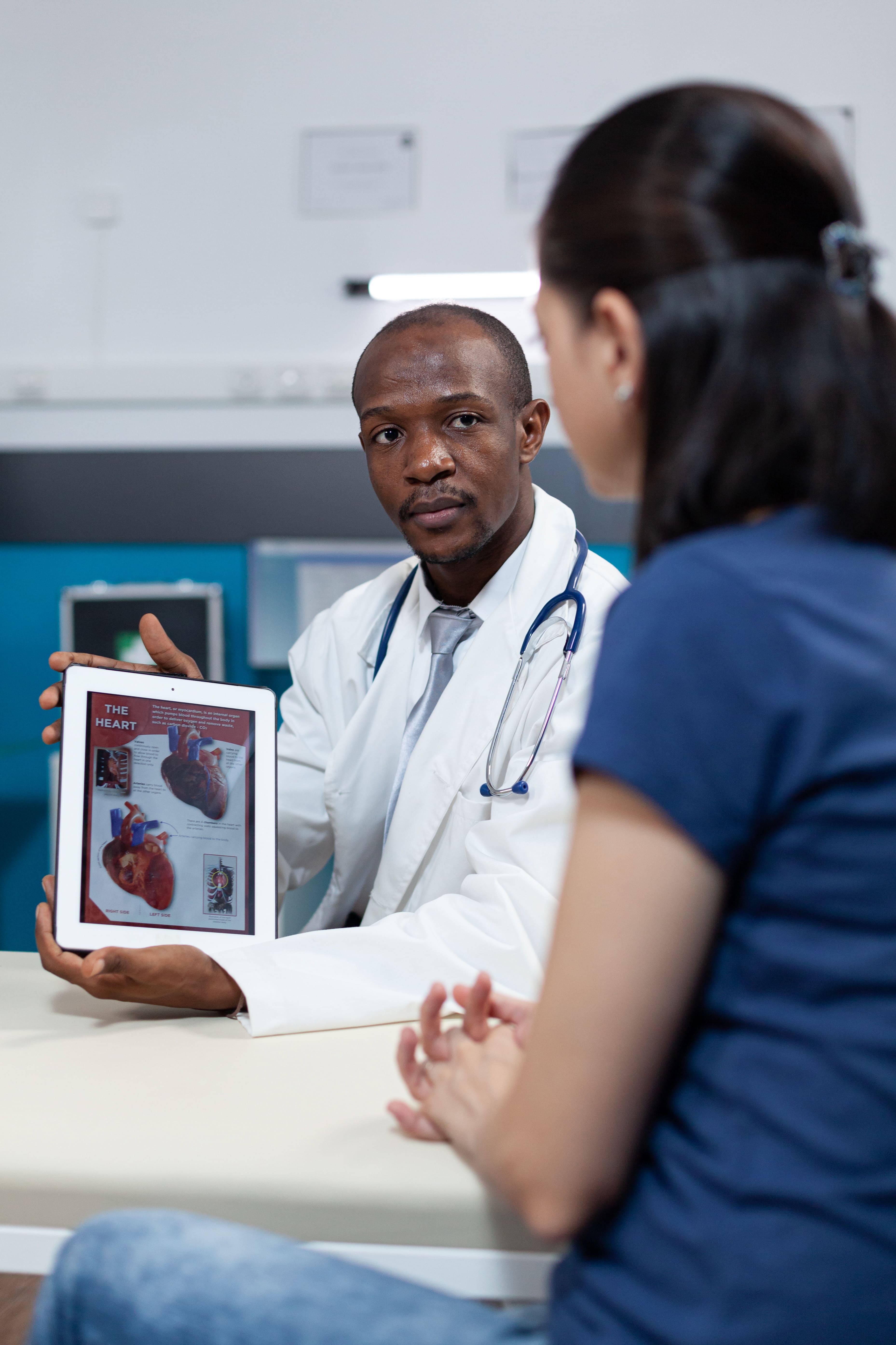 Discover effective ways nursing students can educate patients about heart anatomy and cardiovascular health. Learn communication techniques and visual tools to improve understanding and outcomes.